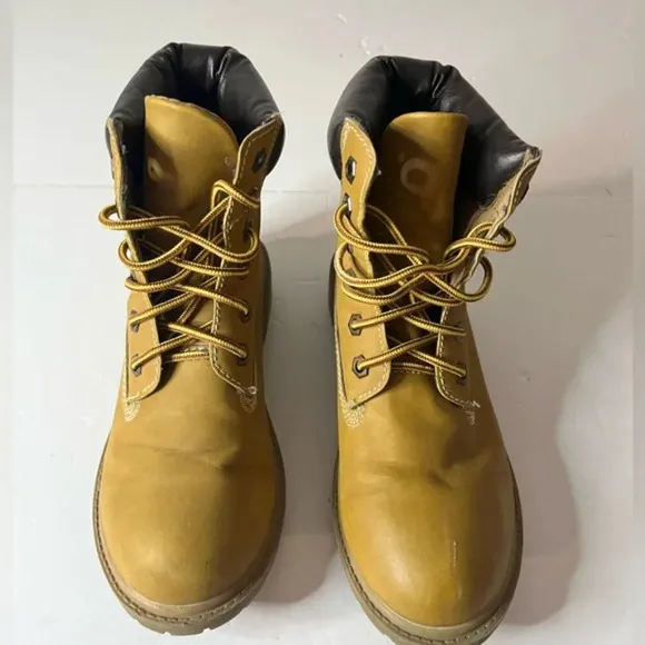 Esprit Women’s Tan Lace-Up Work Boots Size 7.5