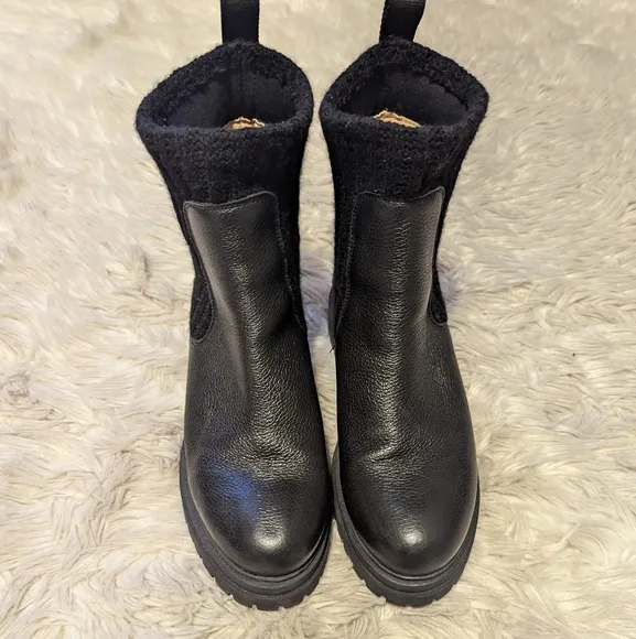 EUC Anthropologie Knit Chelsea Boots in Oxford Black