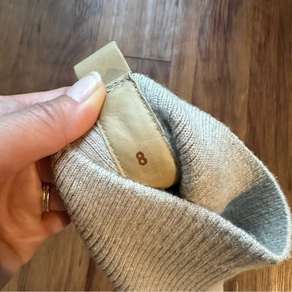 Everlane The Glove Boot in Oatmeal Wool Size 8