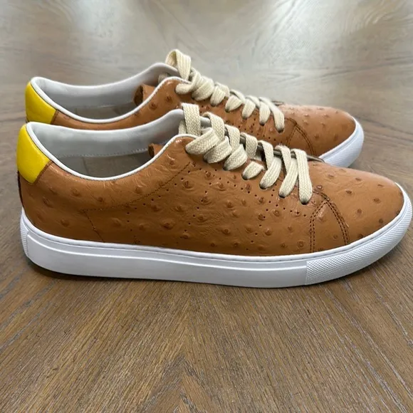 Fendi Ostrich brown yellow white shoes Mens sz 8.5 / Women’s Sz 10