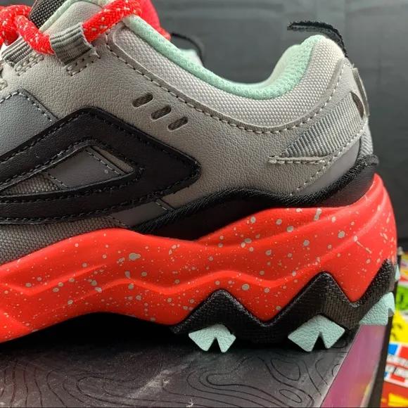 Fila Oakmont Trail Hiking Shoes Womens Various Siz