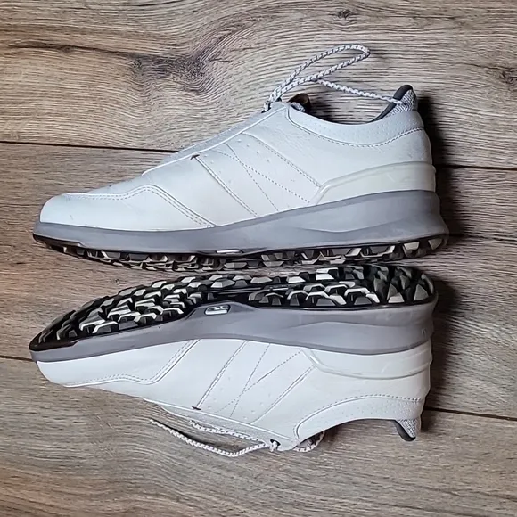 FootJoy Stratos Golf Shoes Men’s 8.5 W White Leather Spikeless Lace Up 50012