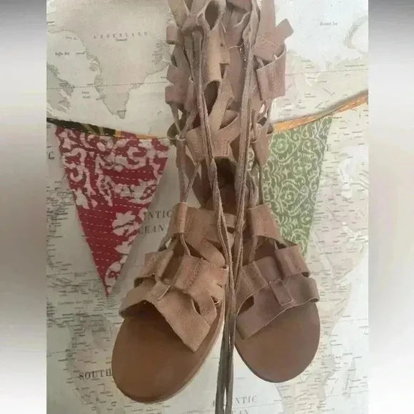 Free People Mesa Verde Gladiator Size 37