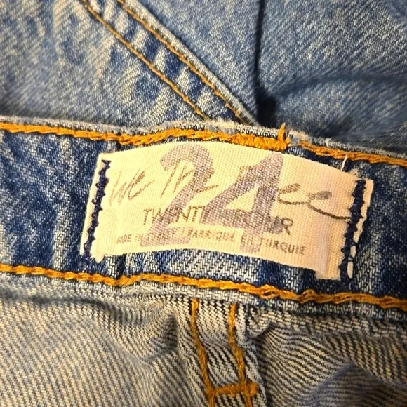 Free People We the Free button fly distressed flare jeans denim size 24