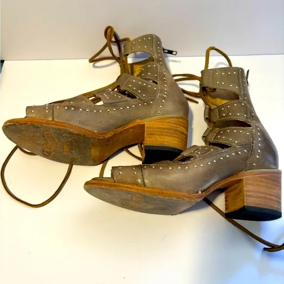Freebird Hazel Leather Laceup Boots/Shoes, Gray Size 7 Block Heel Country Core