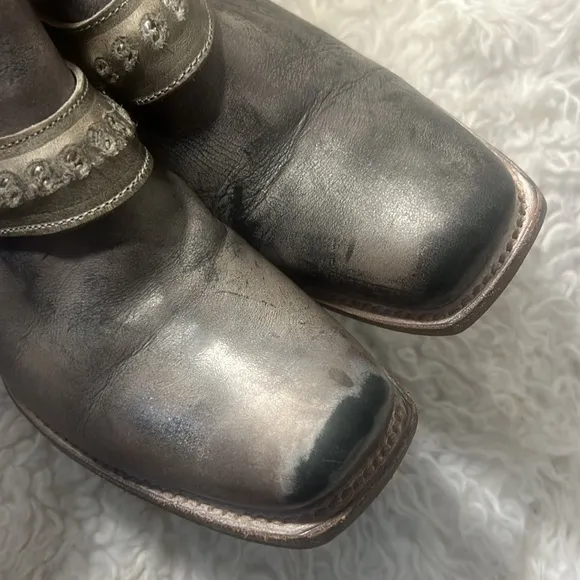 Freebird Traine Stone Gray Leather Shoes size7