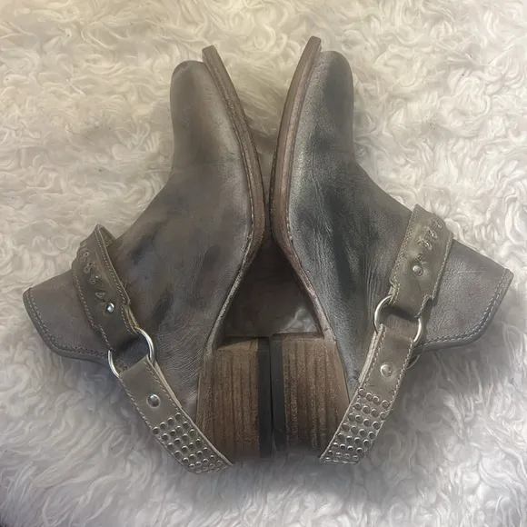 Freebird Traine Stone Gray Leather Shoes size7