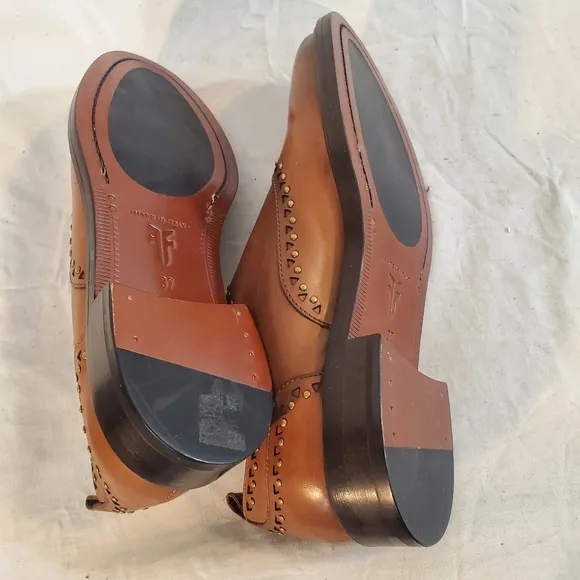 FRYE Women's 37 Annie Stud Oxford Brown Leather Shoes *Missing Insoles* New