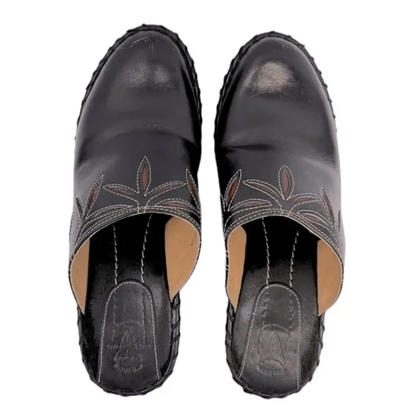Frye Women’s Black Charlotte Leather Clog Shoes