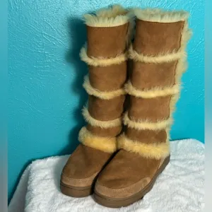 Fur boots sz:6