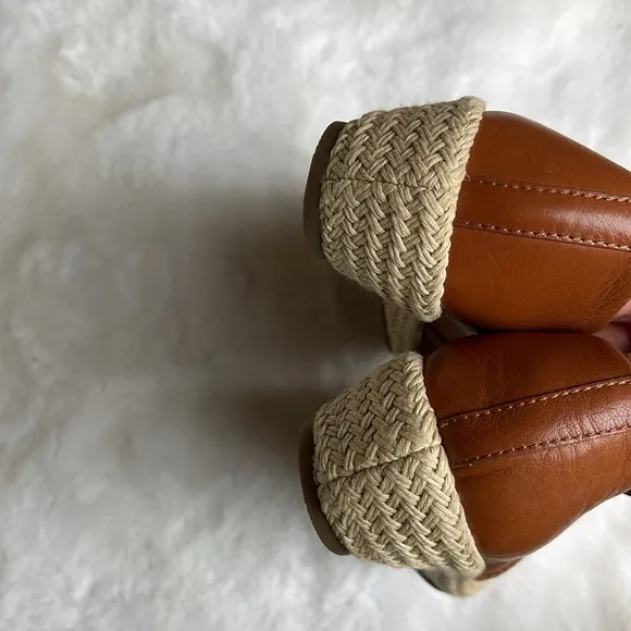 Gentle Souls Lydia leather espadrille shoes