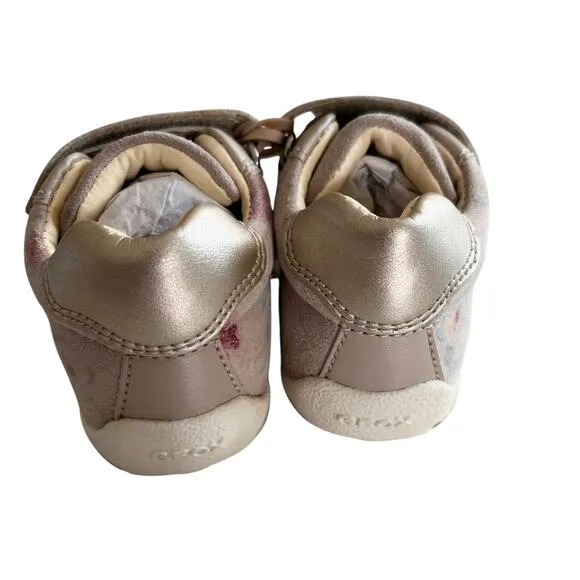 Geox Respira girls beige floral first walker Low Top Trainer shoes