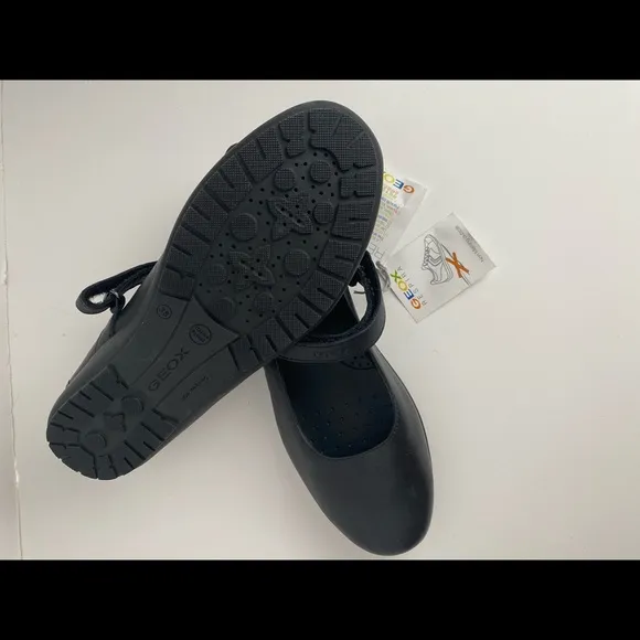 Girls Geox Black Leather Velcro Shoes Size EU 38
