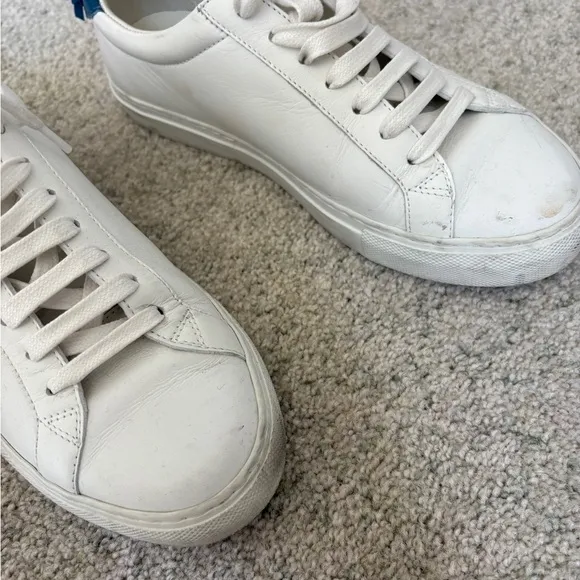 Givenchy White Leather womens Sneakers
