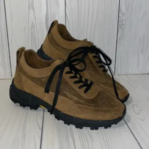 Goral Samara Vibram Sneaker - Waxy Commander Light Brown