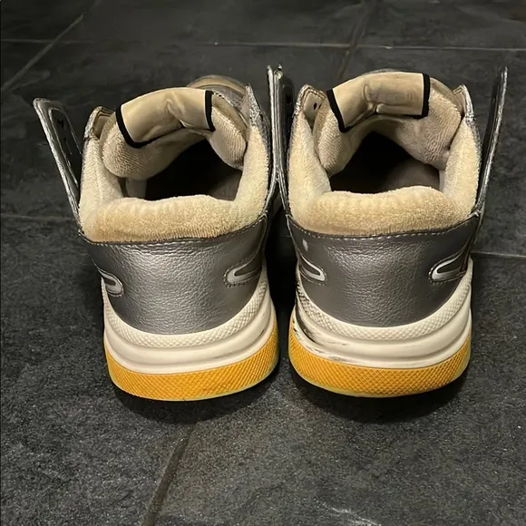 Gucci Men's Black and Gray Sneakers