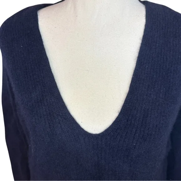 HELMUT LANG Blue Knit Wool Cashmere V Neck Sweater