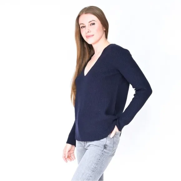 HELMUT LANG Blue Knit Wool Cashmere V Neck Sweater