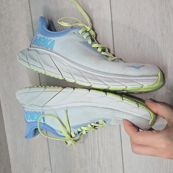 Hoka One One Women Arhi 7 Athletic Running Shoes Sneakers Sz 8B