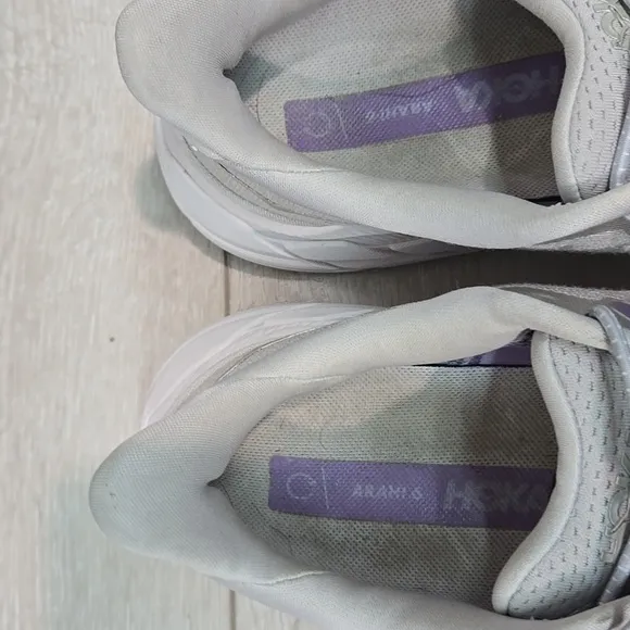 Hoka One One Women's Arahi 6 Athletic Running Shoes Sneakers Sz 7B