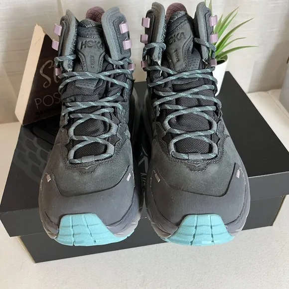 Hoka One One Womens Kaha 2 Mid GTX Hiking Boots Size 6.5 B Castlerock Gray New!