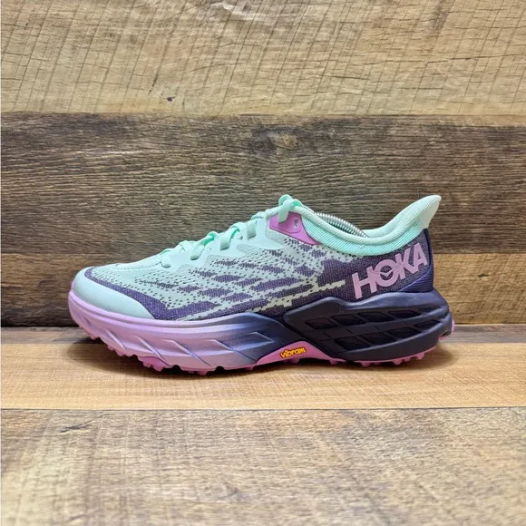 Hoka One Speedgoat 5 Vibram Sole Athletic Running Hiking Shoes Size 8B Women’s