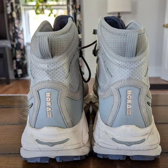 Hoka Vibram Tor Ultra High Limestone/Shifting Sand Hiking Boots Size 15