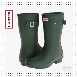 HUNTER Original Tour Short Matte Dark Olive Rain Boots Size 5
