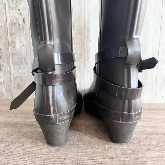 Hunter Wedge Tall Rain Boots Size 6