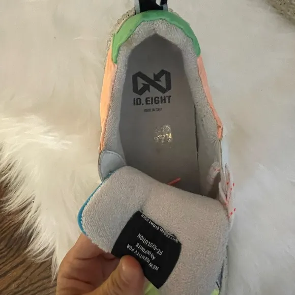 ID. EIGHT Sneakers never worn US 11.5, EU 45.