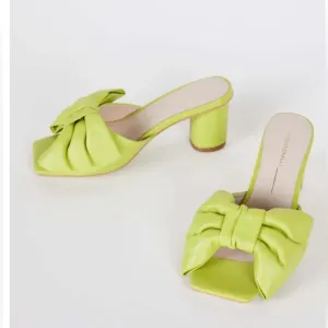 Intentionally Blank Kriselda Bow Lime Green Heels