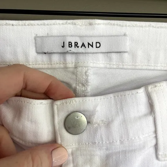 J BRAND Selena Cropped Boot Jeans in Avalon Size 28 White Denim Lace Trimmed