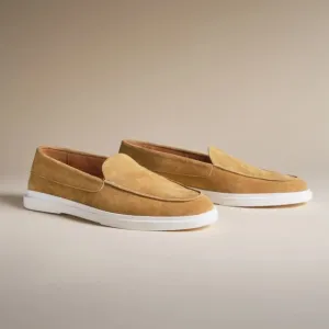 JACK ERWIN® STUART CASUAL SUEDE LOAFER. LABEL IS SIZE 10.. actual size is 10 1/2