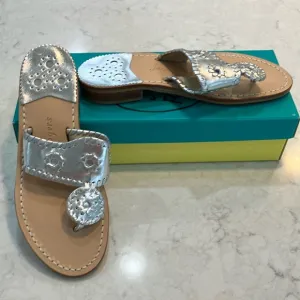 Jack Rogers Navajo Hamptons Sandal In Silver Sz 6- NIB