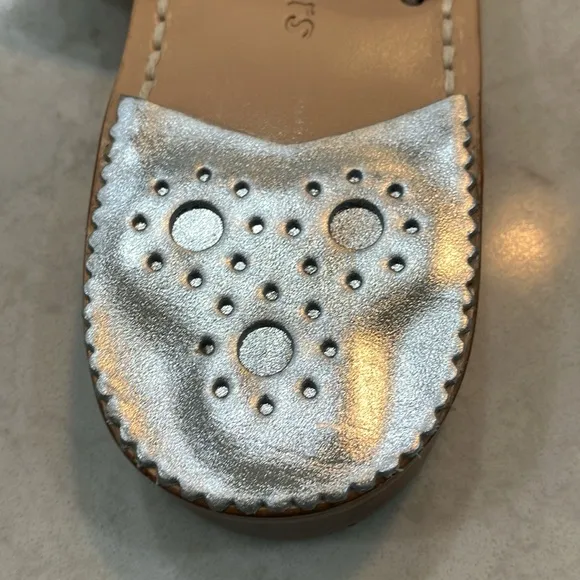 Jack Rogers Navajo Hamptons Sandal In Silver Sz 6- NIB