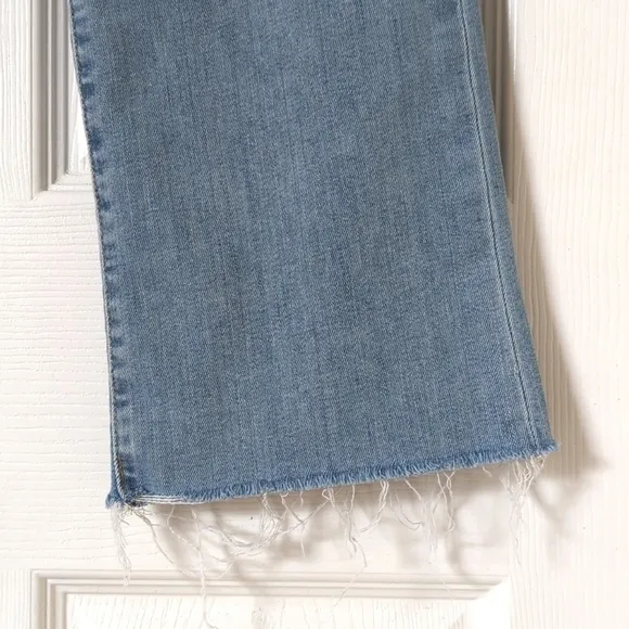 Joe's Jeans Classic Light Wash High Waisted Cropped Raw Hem Boot Cut Jeans 27