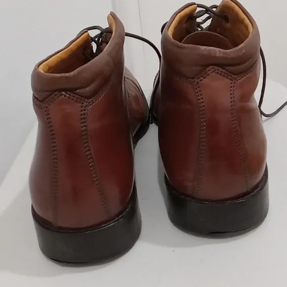 Johnson and murphy leather shoes