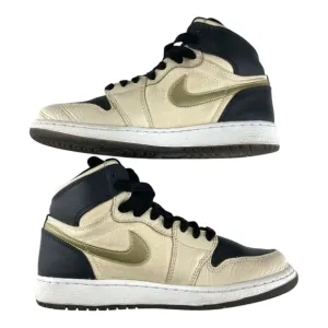 Jordan 1 Retro Nike Women’s Black and Cream Sneakers, Size: 6Y or Women’s 7.5✔️