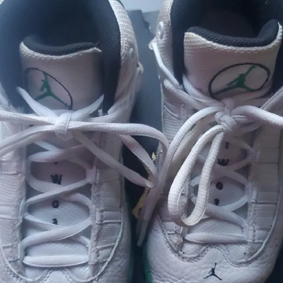 Jordan 6 Rings Youth White/Lucky Green/Black-Size 1