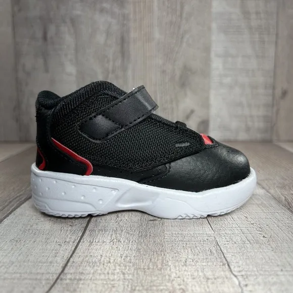 Jordan Max Aura 4 (TD) Baby's Sneaker Black UniversityRed-White Sz 5C DQ8402-006