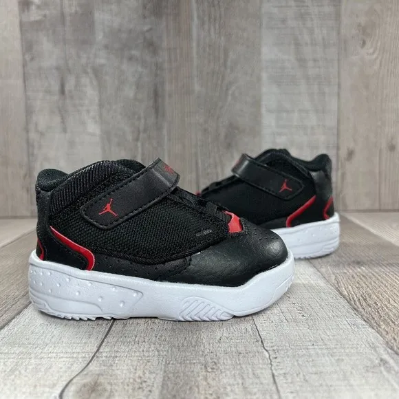 Jordan Max Aura 4 (TD) Baby's Sneaker Black UniversityRed-White Sz 5C DQ8402-006