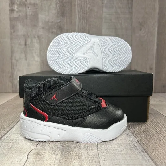 Jordan Max Aura 4 (TD) Baby's Sneaker Black UniversityRed-White Sz 5C DQ8402-006