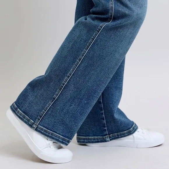 Judy Blue Elastic Drawstring Waist High-Rise Mom Jeans Wide Leg Denim Pants PLUS