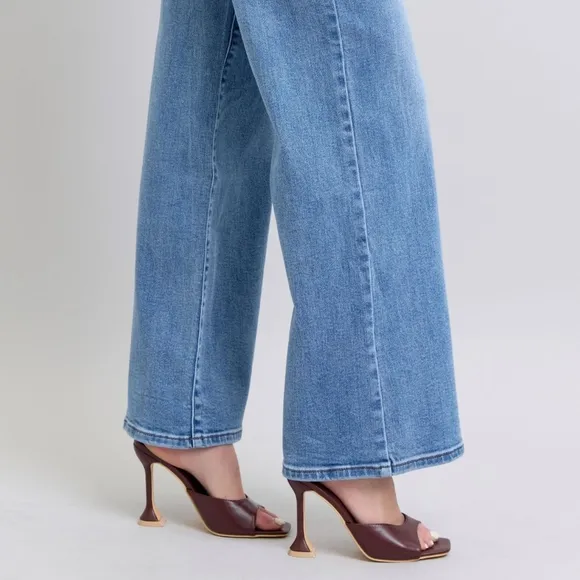 Judy Blue High-Rise Waist Classic Wide Leg Boyfriend Jeans Slim Fit Denim Pants