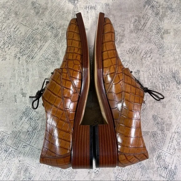 Juno Italian lace up  Oxford croc embossed leather shoes