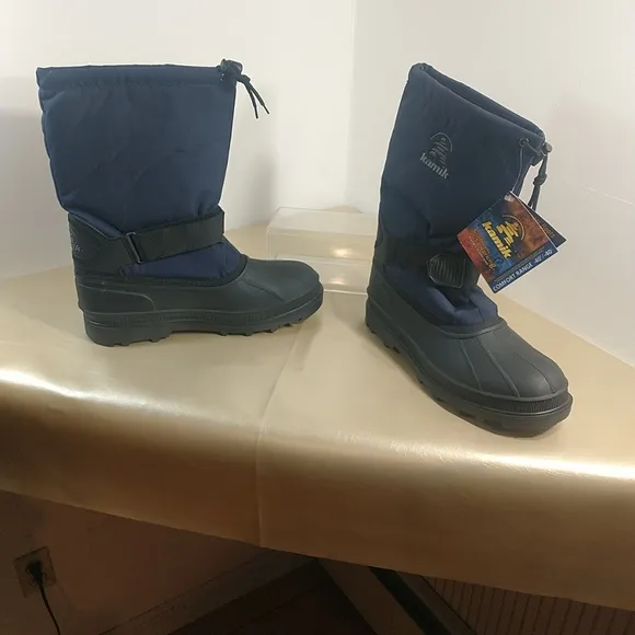 Kamik Cold Weather Boots Mens SZ 14 Blue Waterproof Snowboots Includes Liners.