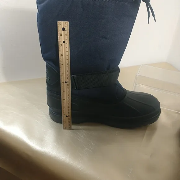 Kamik Cold Weather Boots Mens SZ 14 Blue Waterproof Snowboots Includes Liners.