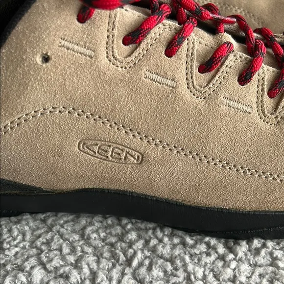 Keen Men's Tan and Red Lace-Up Shoes