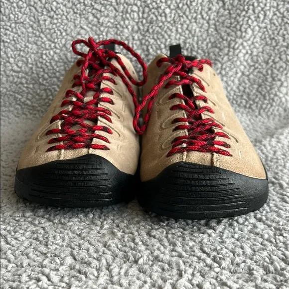 Keen Men's Tan and Red Lace-Up Shoes