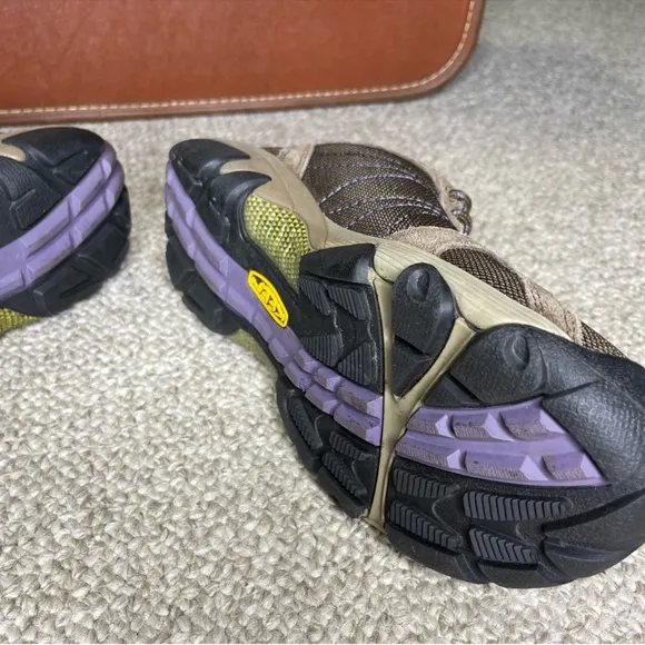 Keen shoes